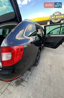 Універсал Skoda Superb 2010 в 
