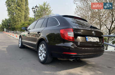 Универсал Skoda Superb 2014 в 