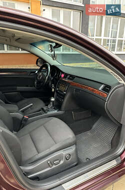 Ліфтбек Skoda Superb 2009 в 