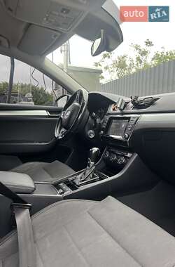 Універсал Skoda Superb 2016 в 