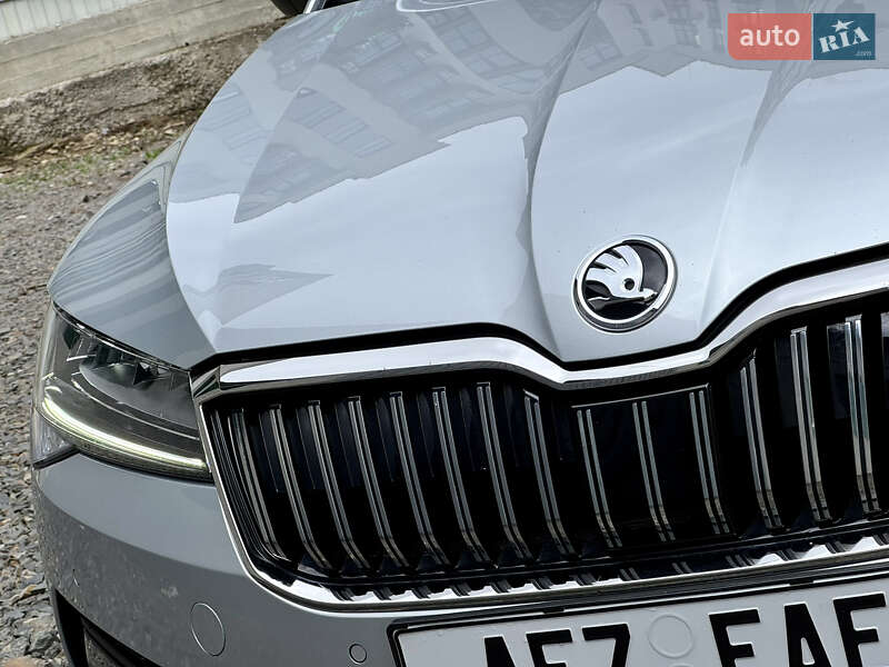 Ліфтбек Skoda Superb 2022 в Ужгороді
