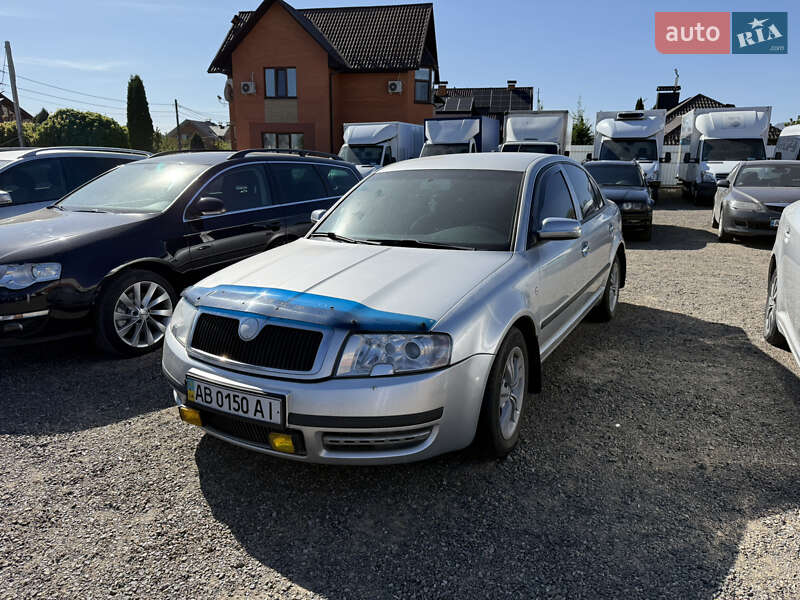Skoda Superb 2006