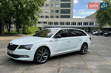 Універсал Skoda Superb 2017 в Києві