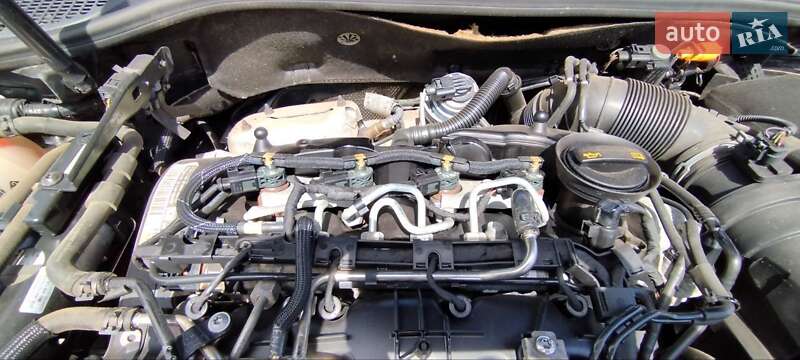 Универсал Skoda Superb 2011 в Сарнах