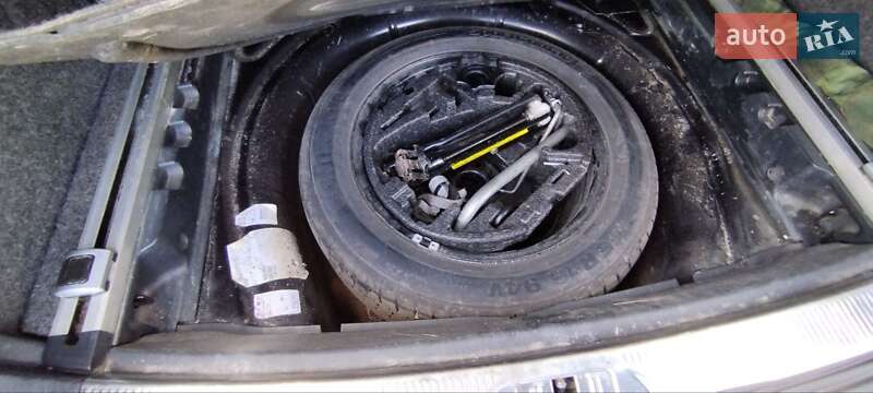 Универсал Skoda Superb 2011 в Сарнах