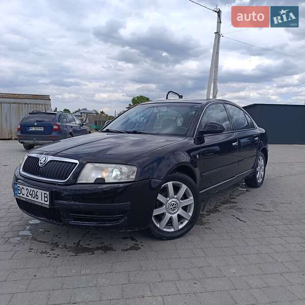 Skoda Superb 2006