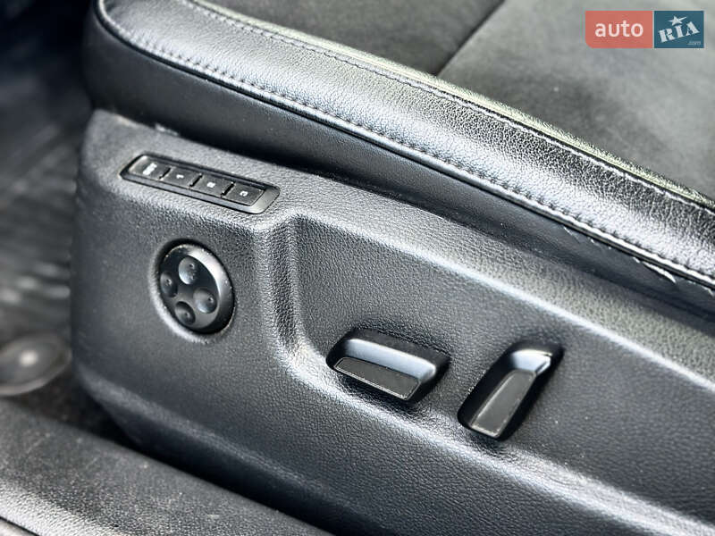 Лифтбек Skoda Superb 2014 в Львове