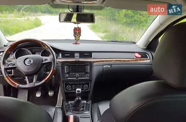 Универсал Skoda Superb 2013 в 
