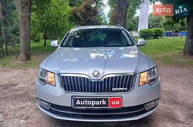 Универсал Skoda Superb 2013 в 