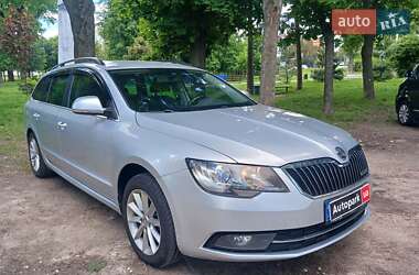 Универсал Skoda Superb 2013 в 