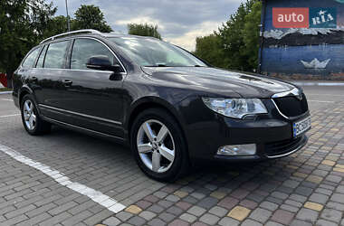 Универсал Skoda Superb 2010 в 