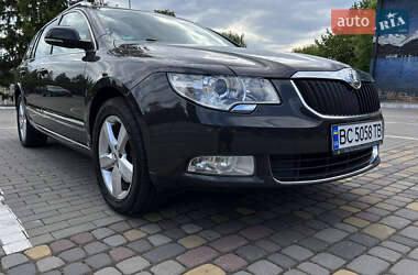 Универсал Skoda Superb 2010 в 