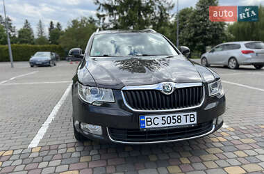 Универсал Skoda Superb 2010 в 
