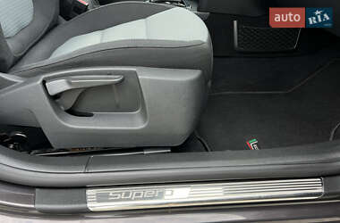 Универсал Skoda Superb 2010 в 