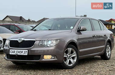Ліфтбек Skoda Superb 2010 в Стрию