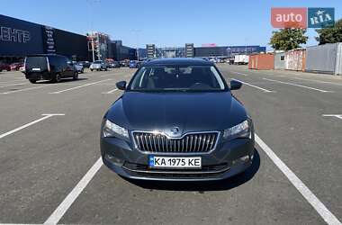 Универсал Skoda Superb 2019 в 