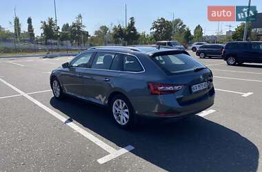Универсал Skoda Superb 2019 в 