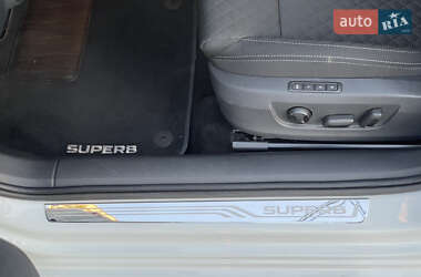 Универсал Skoda Superb 2019 в 
