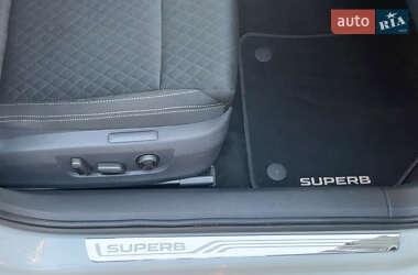 Универсал Skoda Superb 2019 в 
