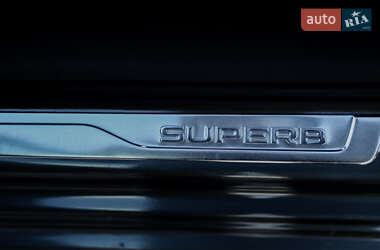 Лифтбек Skoda Superb 2021 в 