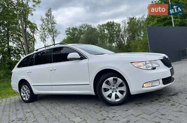 Универсал Skoda Superb 2012 в 