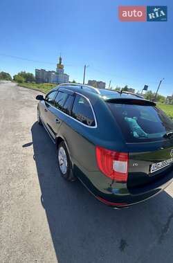 Универсал Skoda Superb 2010 в 