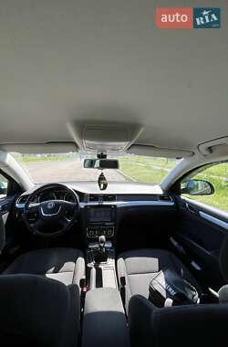 Универсал Skoda Superb 2010 в 