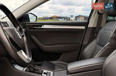 Лифтбек Skoda Superb 2019 в 