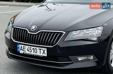 Ліфтбек Skoda Superb 2016 в 