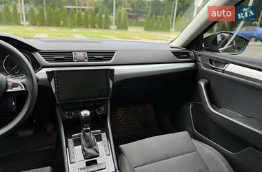 Ліфтбек Skoda Superb 2016 в 