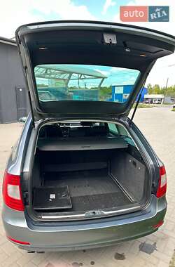 Универсал Skoda Superb 2012 в 