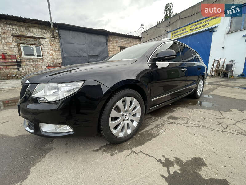 Універсал Skoda Superb 2010 в Києві