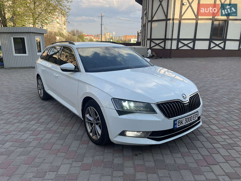 Skoda Superb 2016