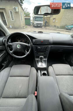 Лифтбек Skoda Superb 2005 в 