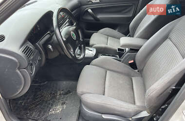 Лифтбек Skoda Superb 2005 в 