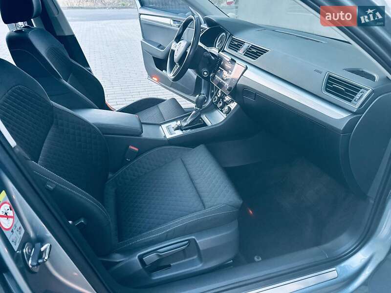Ліфтбек Skoda Superb 2019 в Мукачевому