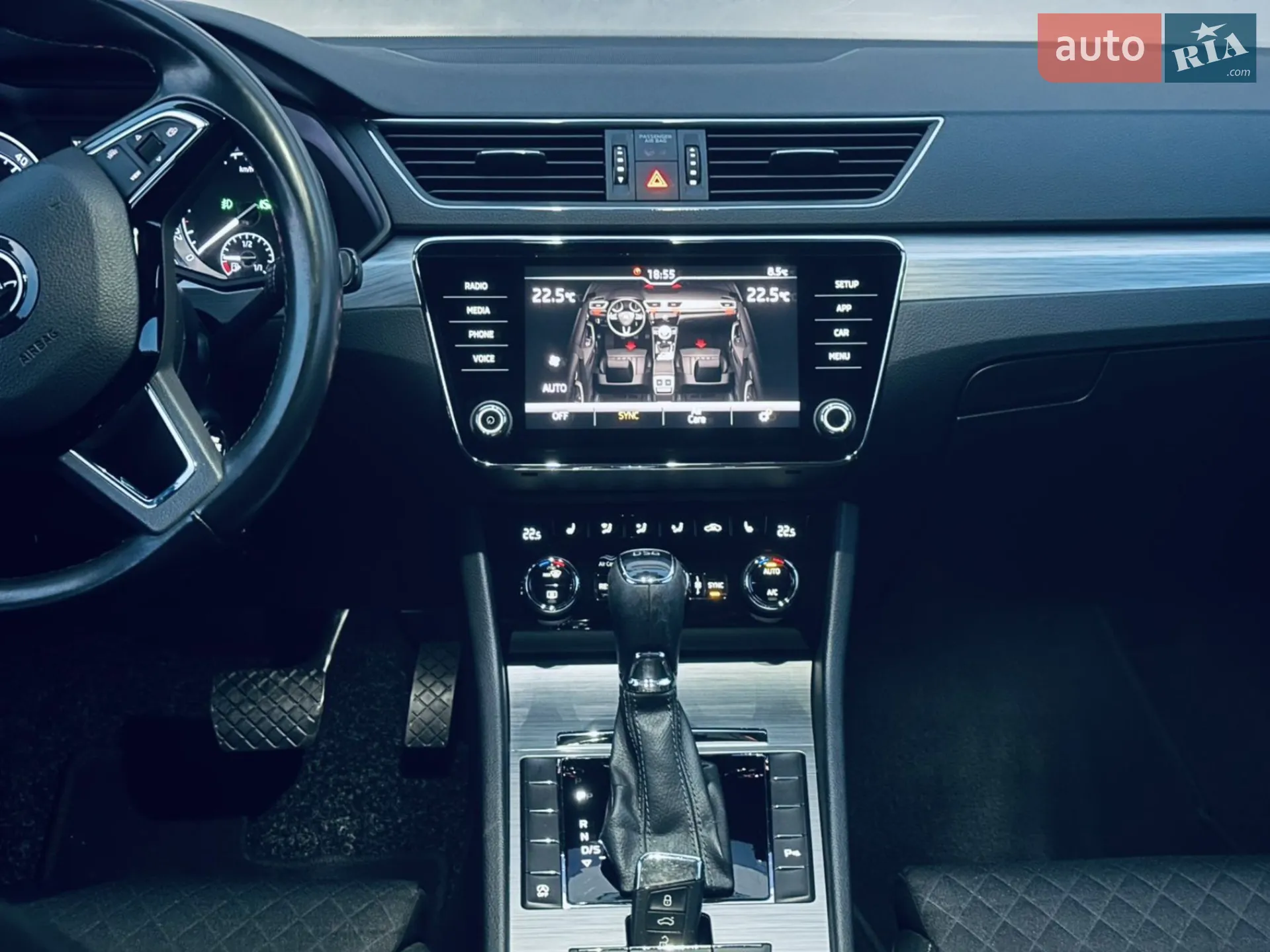 2019 Skoda Superb - мініатюра 77