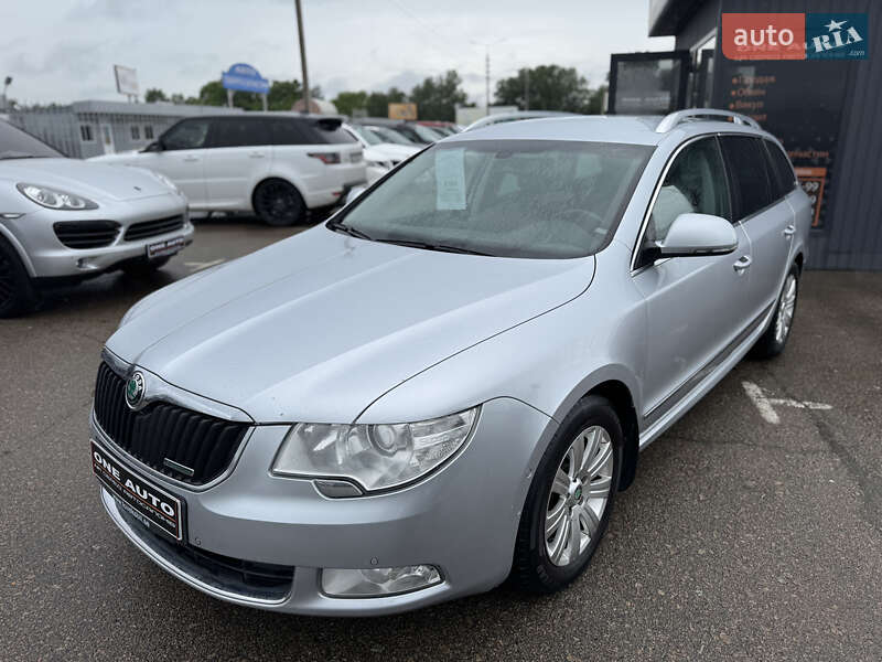 Універсал Skoda Superb 2011 в Києві