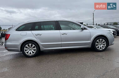 Универсал Skoda Superb 2011 в 