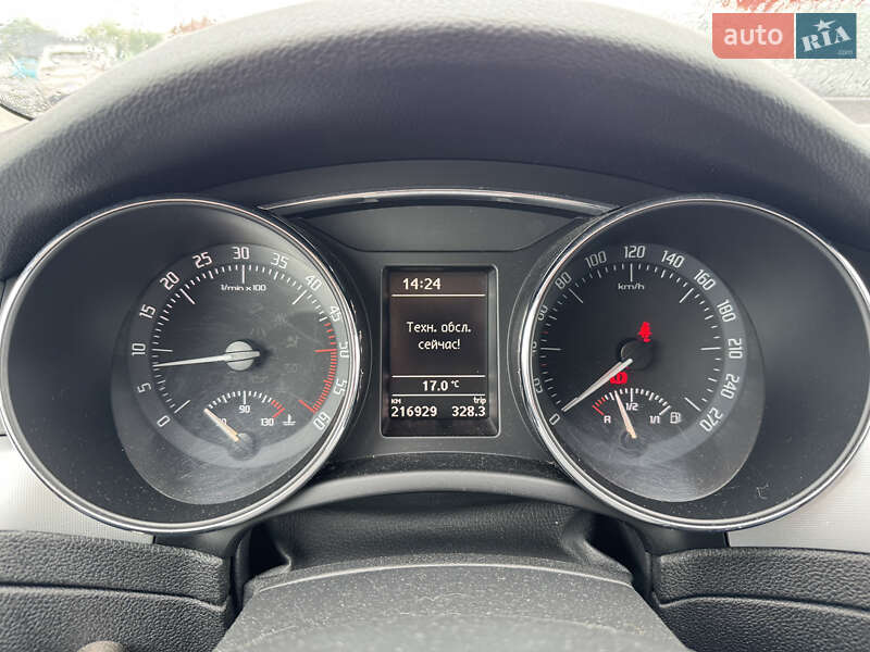 Універсал Skoda Superb 2011 в Києві