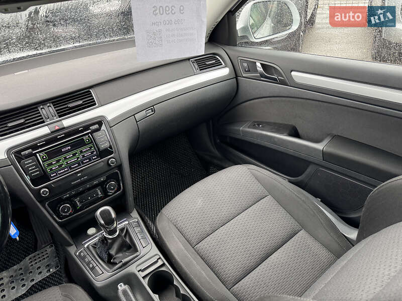 Універсал Skoda Superb 2011 в Києві