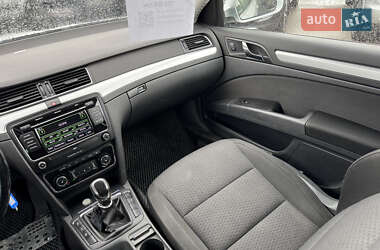 Универсал Skoda Superb 2011 в 
