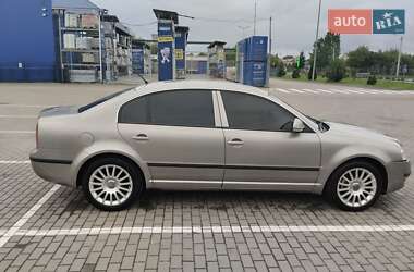 Лифтбек Skoda Superb 2007 в Дубно