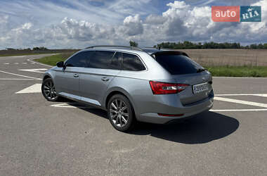 Универсал Skoda Superb 2016 в 