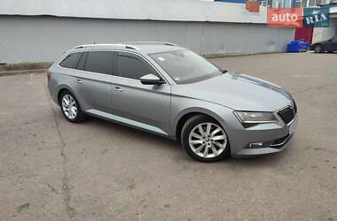 Універсал Skoda Superb 2016 в 