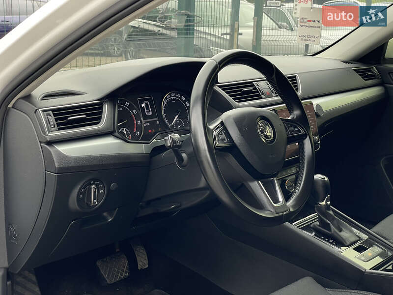 Универсал Skoda Superb 2017 в Бердичеве