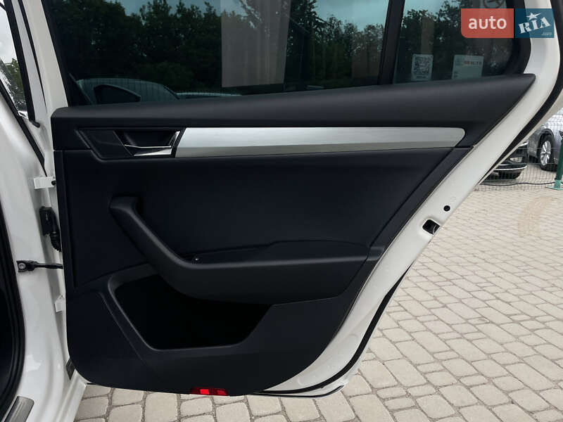 Универсал Skoda Superb 2017 в Бердичеве
