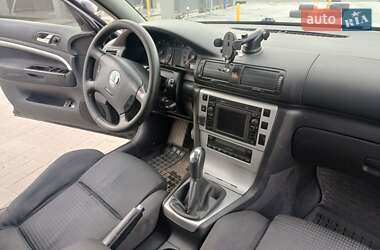 Лифтбек Skoda Superb 2002 в 