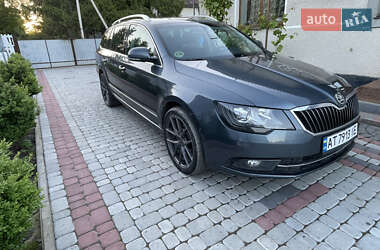 Универсал Skoda Superb 2015 в 