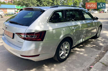 Универсал Skoda Superb 2017 в 
